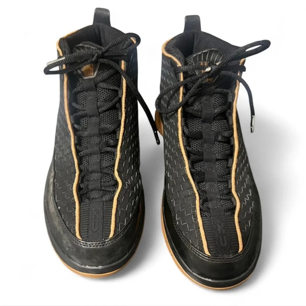 2008 Nike Air Jordan 15 Retro SE Black Miners Gold 317112-006 Size 9 (No Box)
